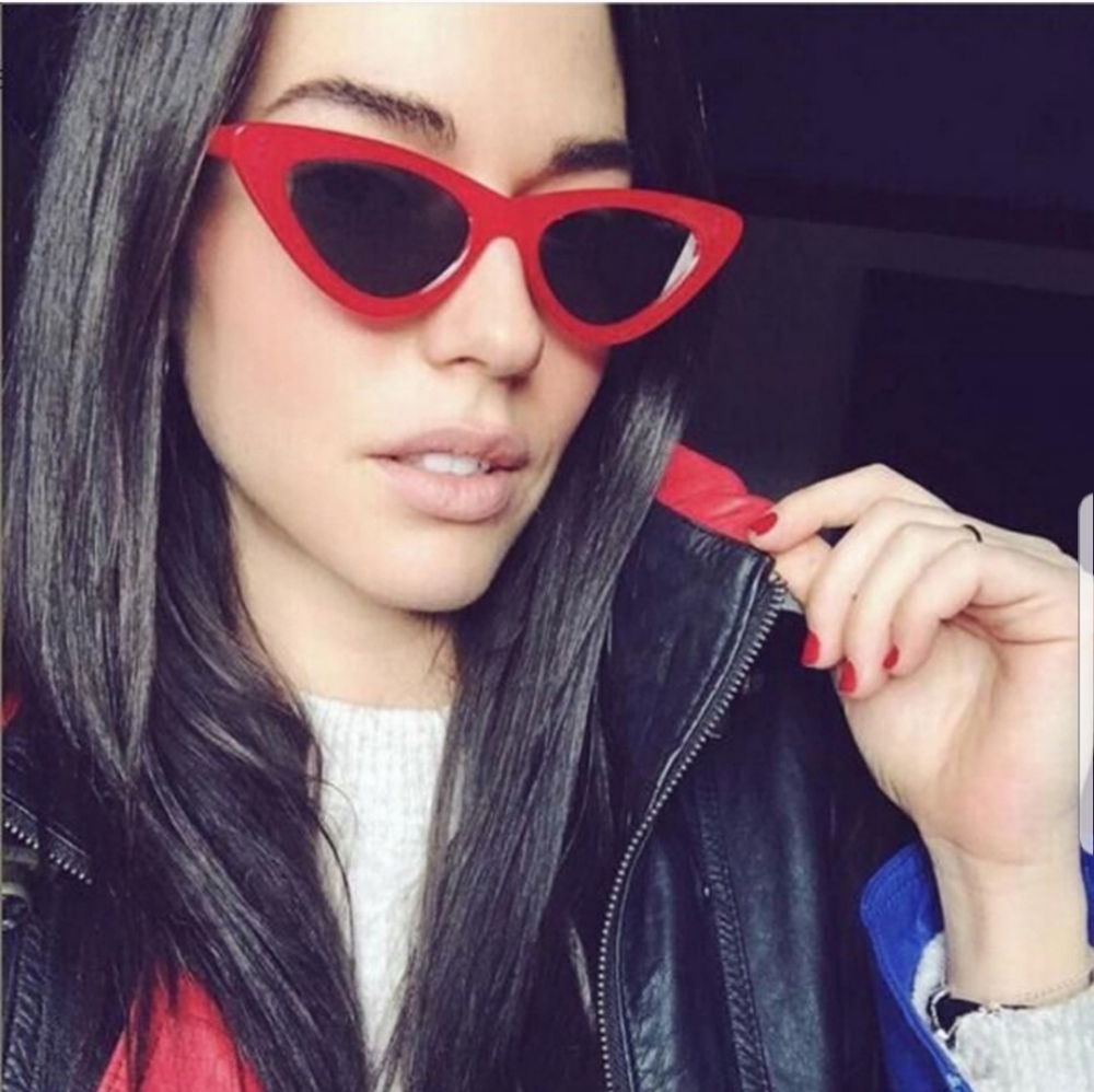 Cat eye Sunglasses - Picture 1 of 7